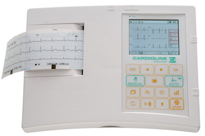 EKG CARDIOLINE ar600view bt